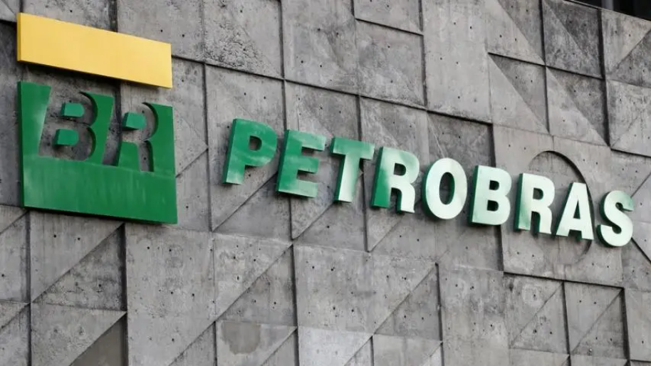 Diretor da Petrobras defende mandato de diesel R e diz que produção chegará a 78 mbpd até o fim de 2023